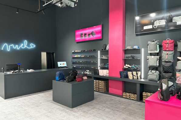 Český módny e-shop VUCH expanduje na slovenskom trhu. Kabelky, ktoré nosia celebrity, kúpite už aj v Bratislave