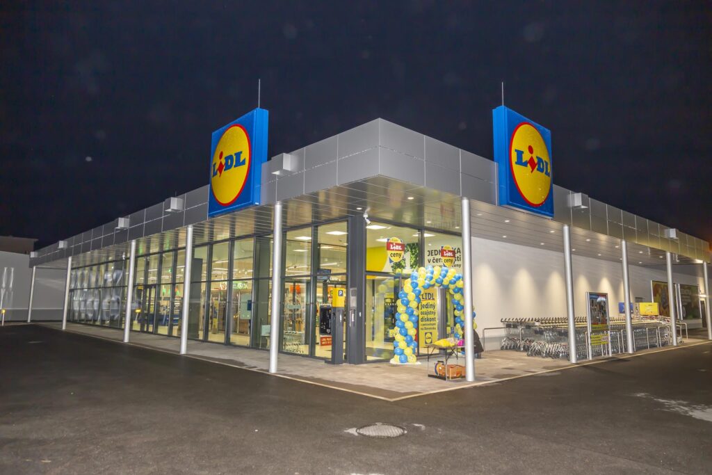 LIDL OPÄŤ ROZŠIRUJE SVOJU SIEŤ: Diskont má na Slovensku aktuálne 165 predajní, najnovšia pribudla v bratislavskej Rači 