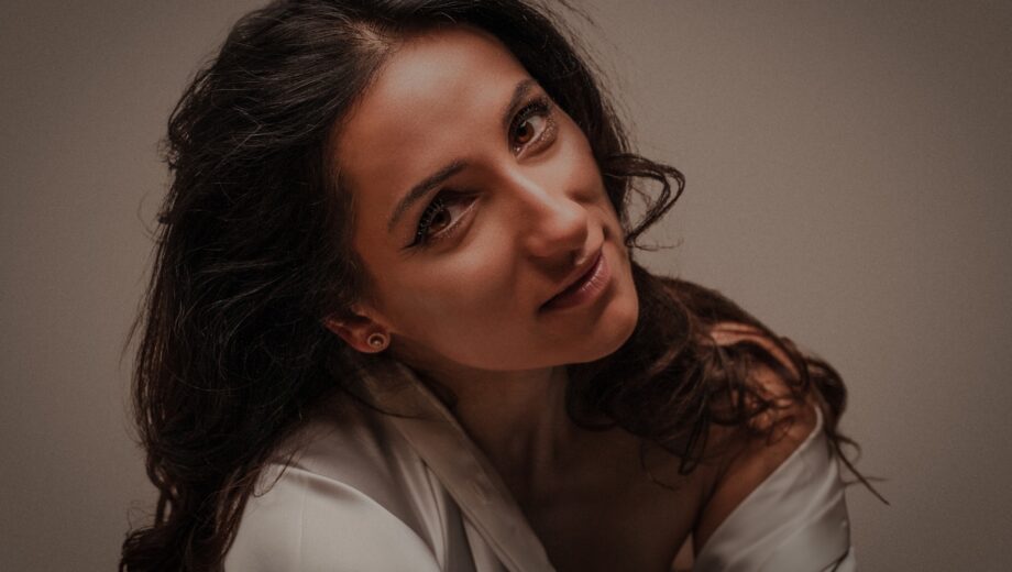 Tavaly vydáva skladbu SOM: Spoveď o prijatí a autenticite otvára jej hudobnú cestu