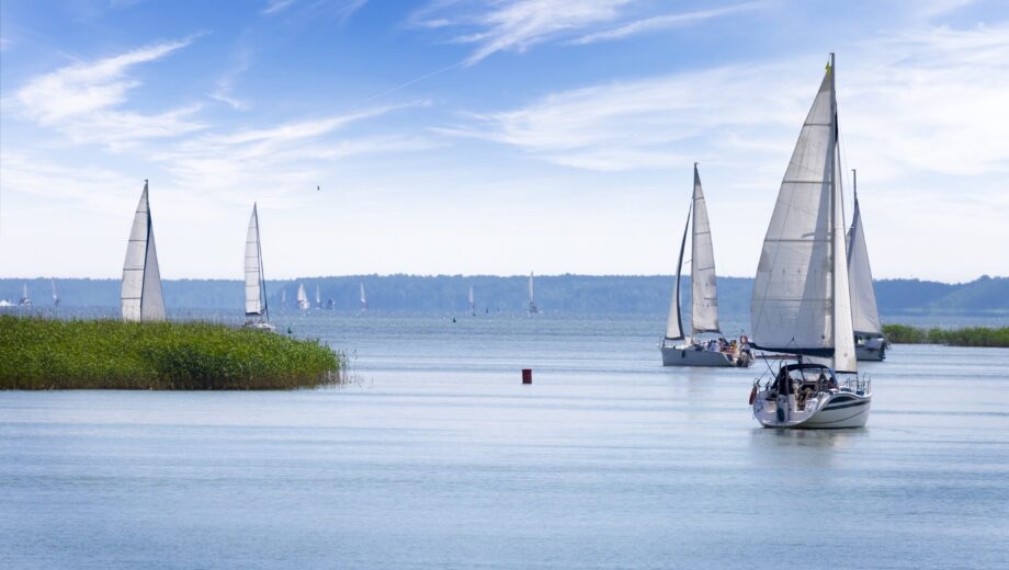 Slovenskí jachtári ostávajú verní Jadranu: Dovolenku plánujú skôr a peniaze míňajú rozumne