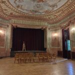 Hlohovský zámok prežil Turkov, vojakov aj polepšovňu. Pár krokov od neho stojí divadlo, v ktorom mal hrať Beethoven